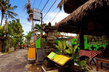 Adi Bungalow Lembongan