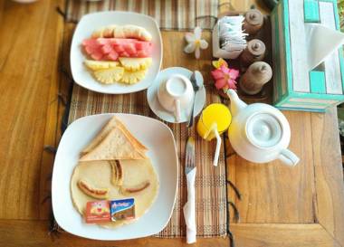 Lembongan Garden Cottages