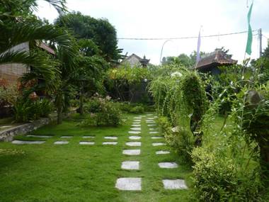 Perdana Homestay Lembongan