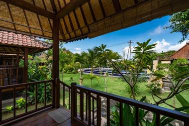 The Cozy Villas Lembongan by WizZeLa