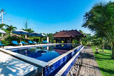 The Cozy Villas Lembongan by WizZeLa