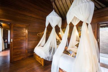 Sunset Garden Nusa Lembongan