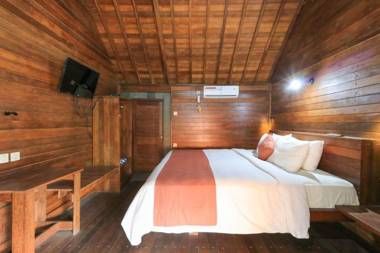 Waterside inn Nusa Penida