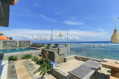 Waterside inn Nusa Penida
