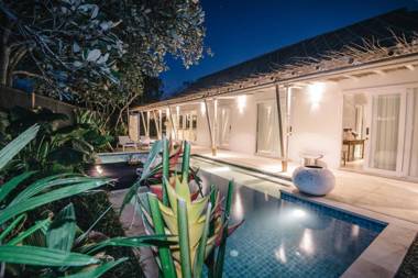 Villa Sari at Sandy Bay