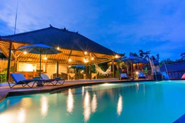 Bukit Ancak Lembongan Villa