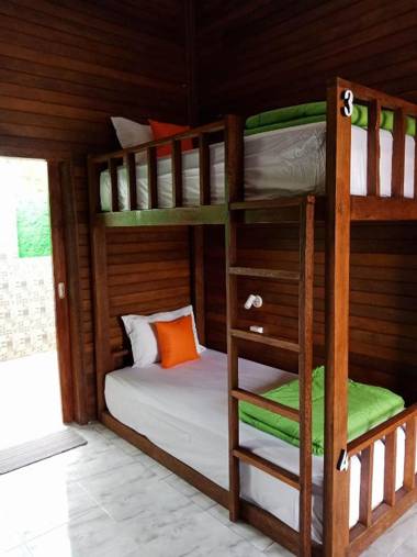 Devadav Hostel (Bunk Bed) Nusa Lembongan