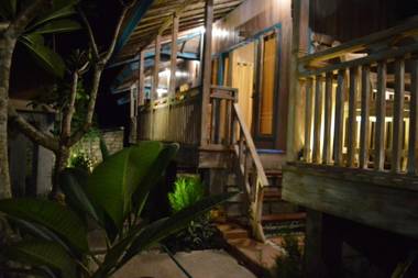 Golden Hill Cottage Nusa Penida