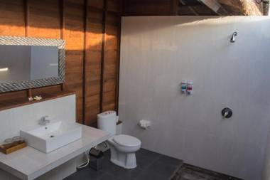 Lembongan Mantra Huts - CHSE Certified