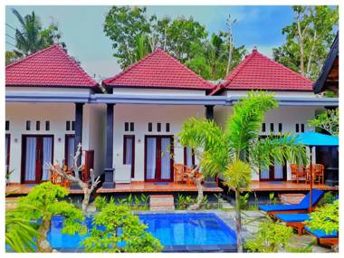 Toro Cottage Pool View