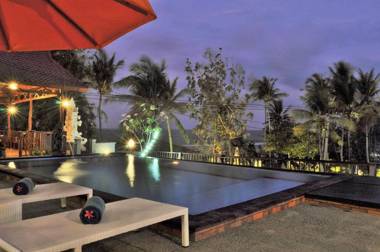 Surya Chandra Beach Bungalow