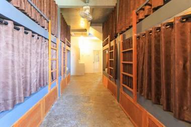 Hostel Bukit Sangcure