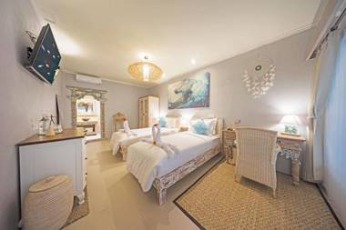 Rascals Hotel - Adults Only