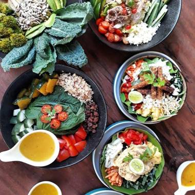 Loka Surf & Fitness Lodge