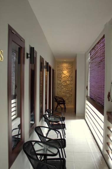 The Pavilion Hotel Kuta