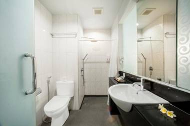 Fourteen Roses Boutique Hotel Kuta