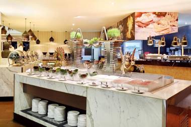 Pullman Bali Legian Beach