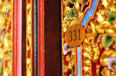 Bemo Corner Guest House