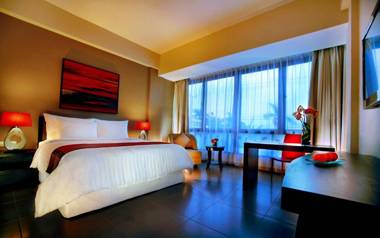 100 Sunset Kuta Hotel & Ballroom