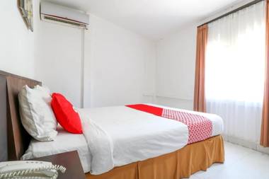 OYO 1666 Grand Pudjawan Hotel