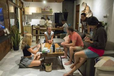 Interconnection Hostel