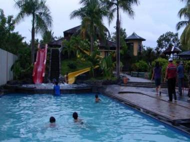 Wonua Monapa Hotel Resort