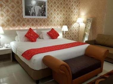 Fortune Front One Hotel Kendari