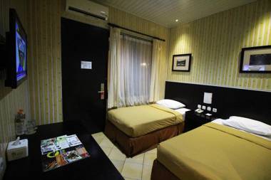 Lotus Garden Hotel By Waringin Hospitality