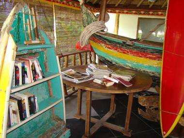 Flower Bud Bungalow Balangan