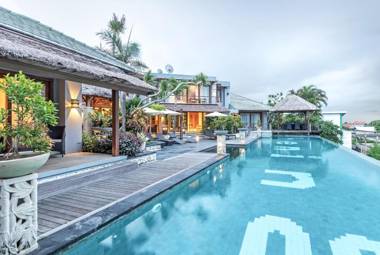 Villa Hening Boutique Hotel & Spa