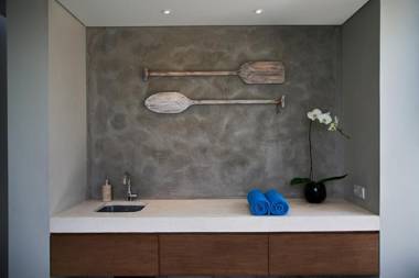 Cross Bali Breakers - formerly X2 Bali Breakers