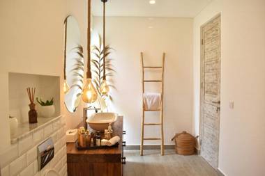 Costa Azzurra Villas