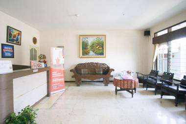 RedDoorz Syariah @ Jalan Gajah Mada