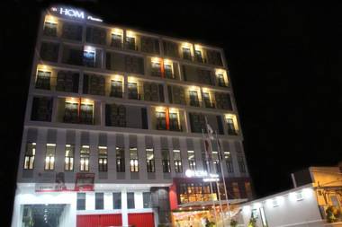 @Hom Premiere Abepura