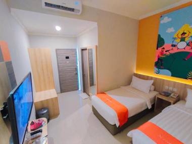 Front One Budget Abepura