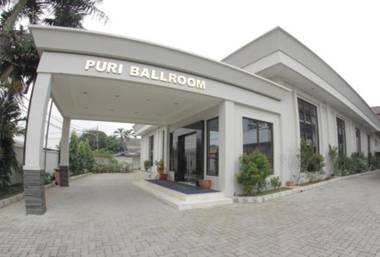 Puri Mega Hotel