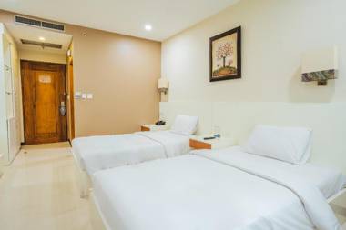 The Falatehan Hotel By Safin