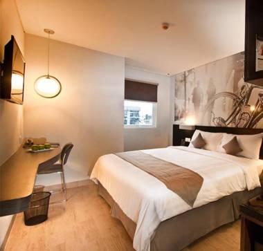 Neo Hotel Mangga Dua by ASTON