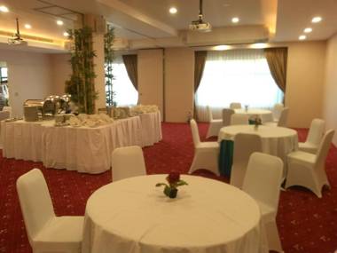 Huswah Transit Hotel