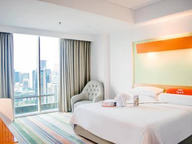 HARRIS Suites fx Sudirman