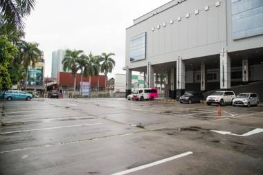 Orchardz Hotel Industri Jakarta