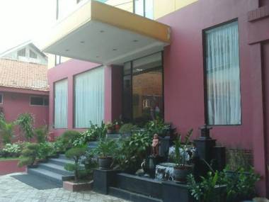 Hotel Istana Ratu Jalan Jaksa
