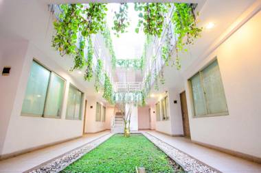 LeGreen Suite Pejompongan