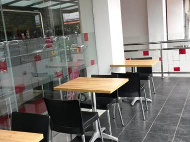 Amaris Hotel Panglima Polim 2