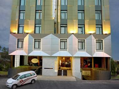 Sotis Hotel Falatehan