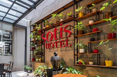 Sotis Hotel Falatehan