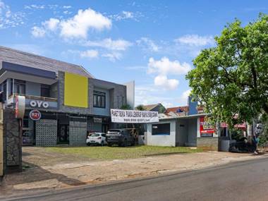 Capital O 91140 Ayodya Kebon Jeruk