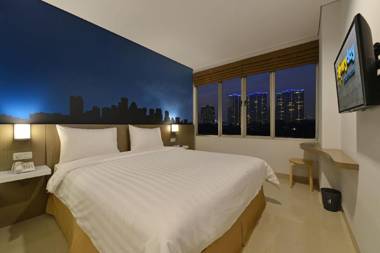 Everyday Smart Hotel Mayestik