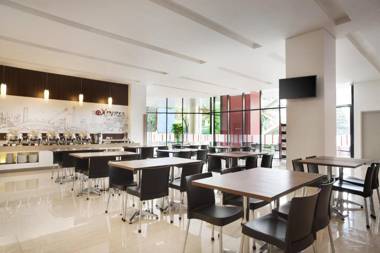 Amaris Hotel Mampang - Jakarta