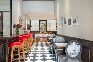 White Tree Residence